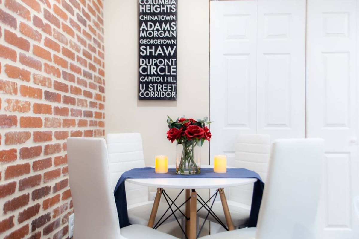 Rowhome Stacked Units - Up & Coming