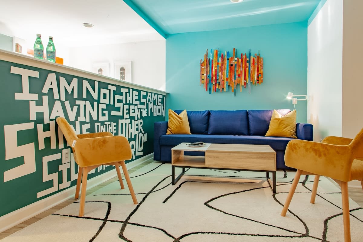 Over the Moon About ☽C ! ✓Adams Morgan ✓METRO subway ✓Rock Creek Park — Washington DC, DC — vacation rental