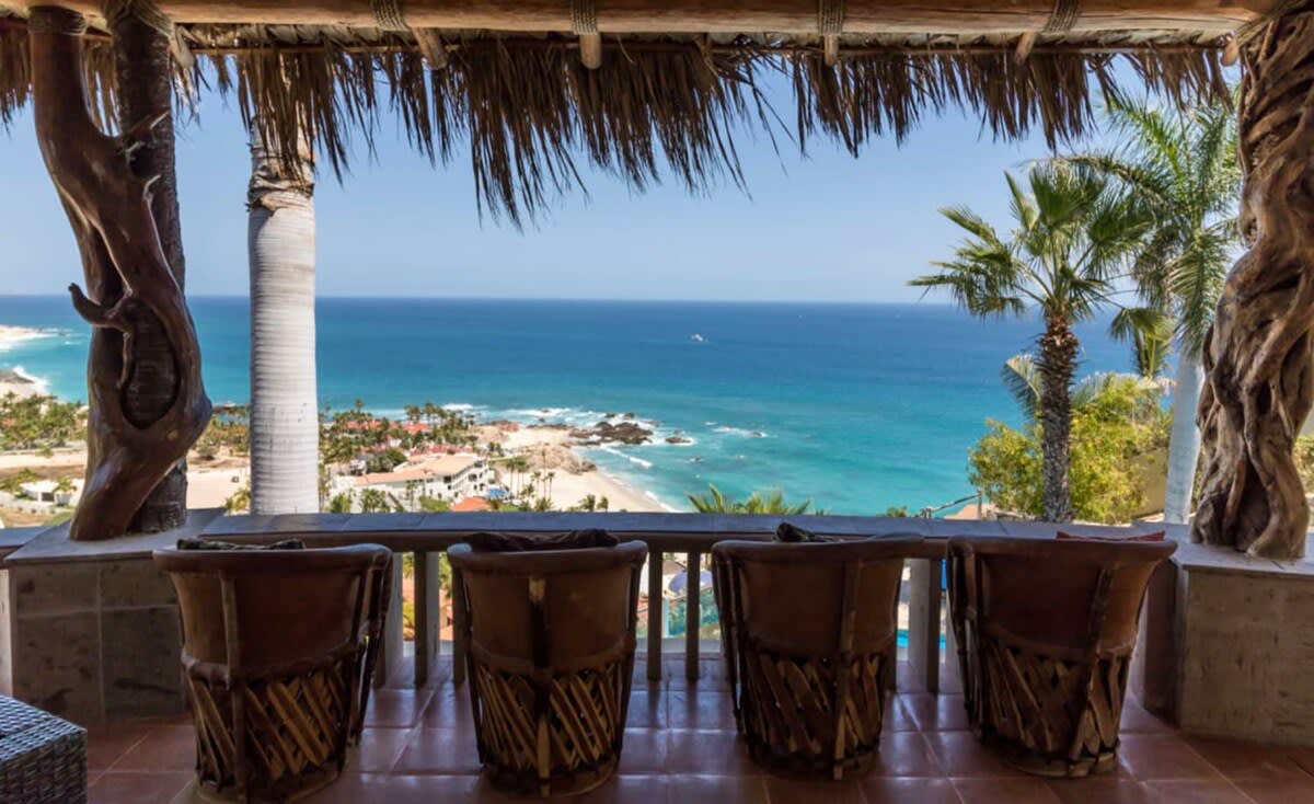 Welcome to Casa Tranquila!Beach front villa W/pool