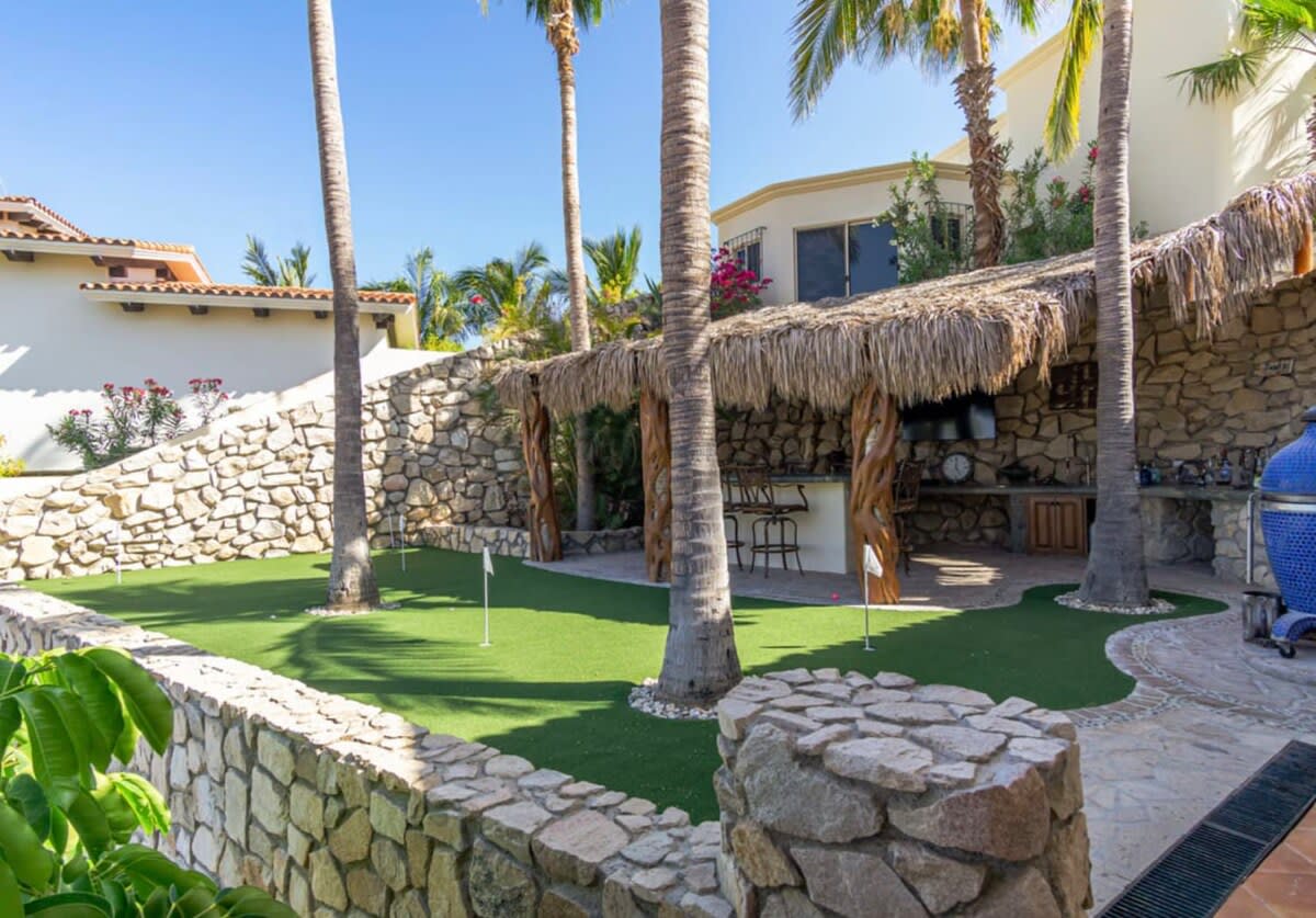 Welcome to Casa Tranquila!Beach front villa W/pool