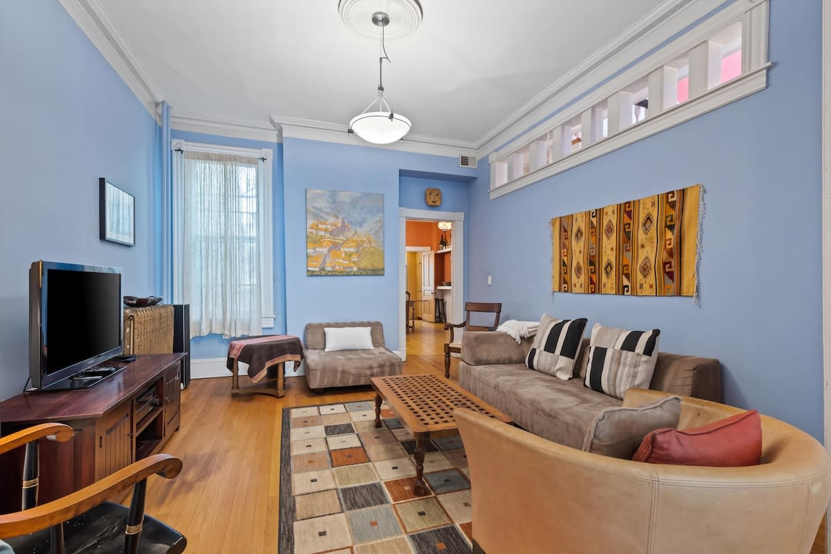 Historic Solar-Powered Townhouse, Walk to - Foto 19