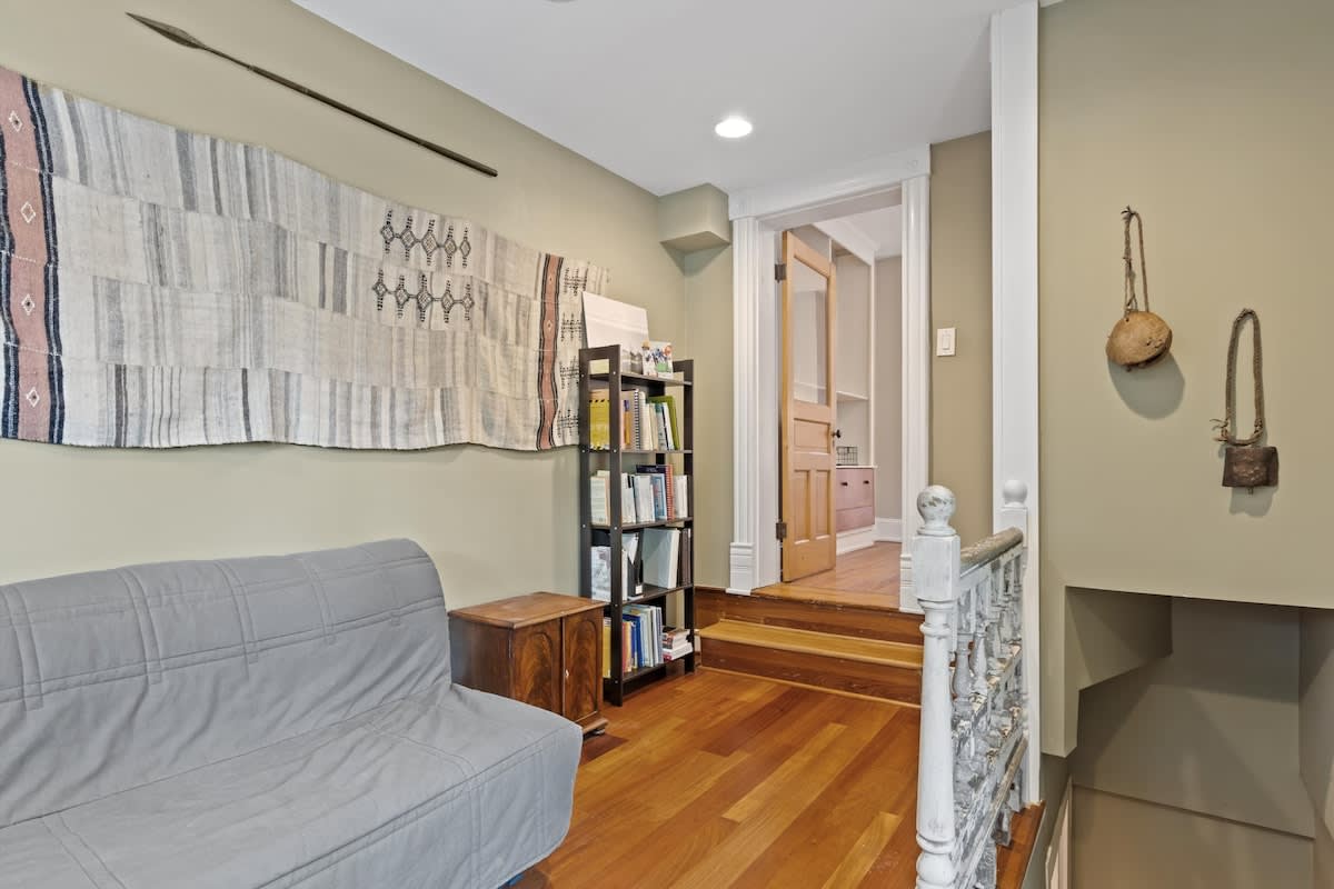 Historic Solar-Powered Townhouse, Walk to - Foto 25