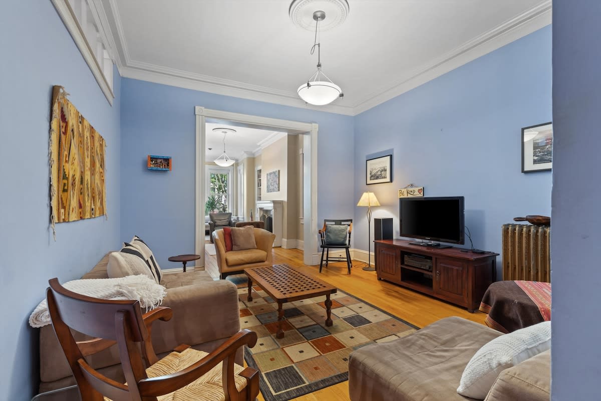 Historic Solar-Powered Townhouse, Walk to - Foto 18