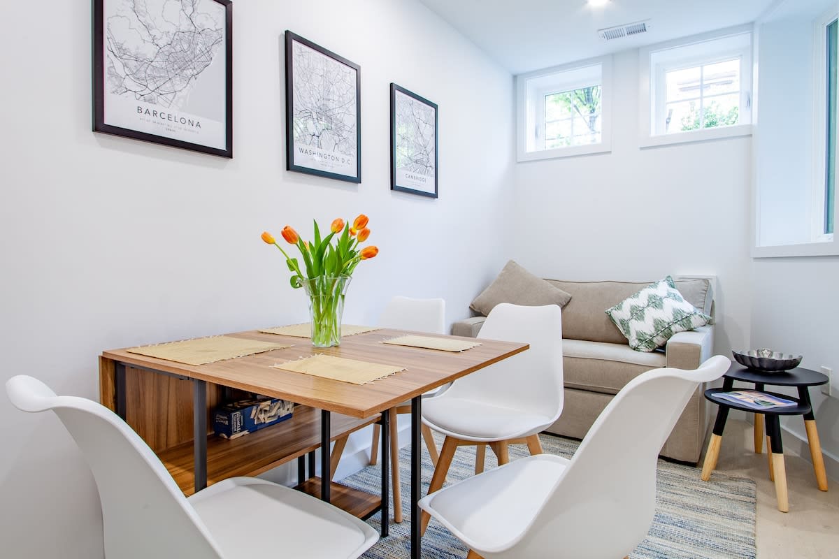 Bright & Cozy 1-BR Alcove in Bloomingdale — Washington DC, DC — vacation rental
