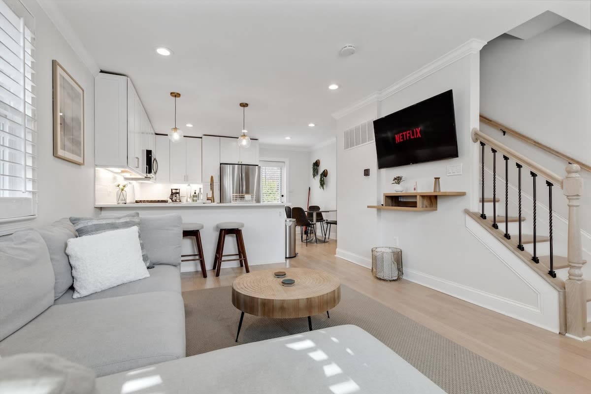 ALX Home Away from Home — Alexandria, VA — vacation rental