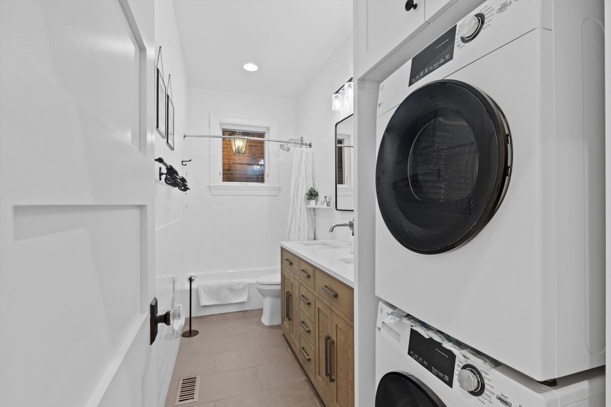 Capitol Hill 2-BR in Historic Townhome - Foto 14