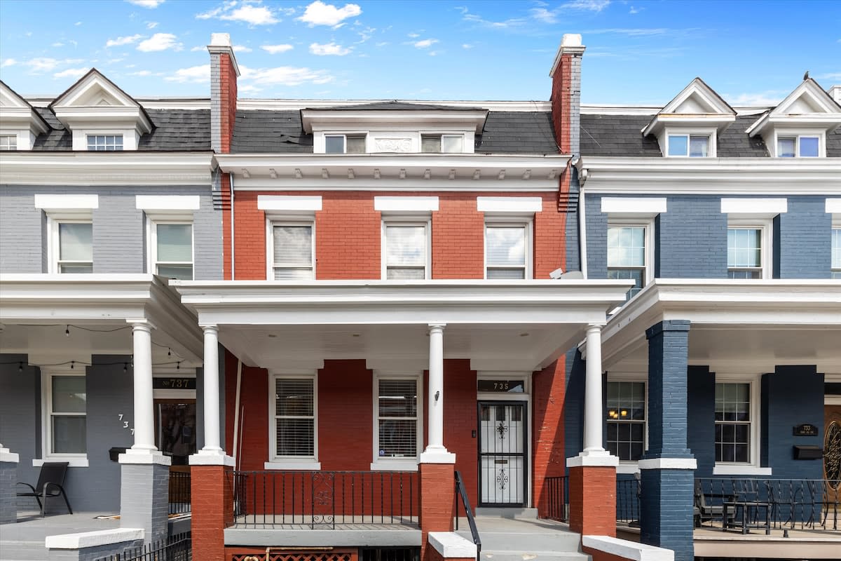 Family & Group Trips to DC - 4-BR Close to METRO — Washington DC, DC — vacation rental