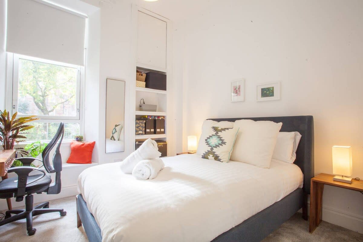 Refurbished West End Flat in Glasgow in 15 Cresswell Street G12 8BY - Property image 13 - VivreStays