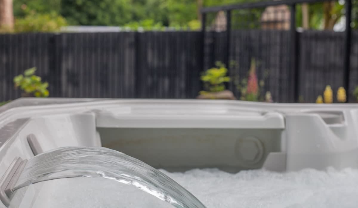 Spacious South Lodge with Hot Tub Balloch in Old Luss Road G83 8QP - Property image 32 - VivreStays