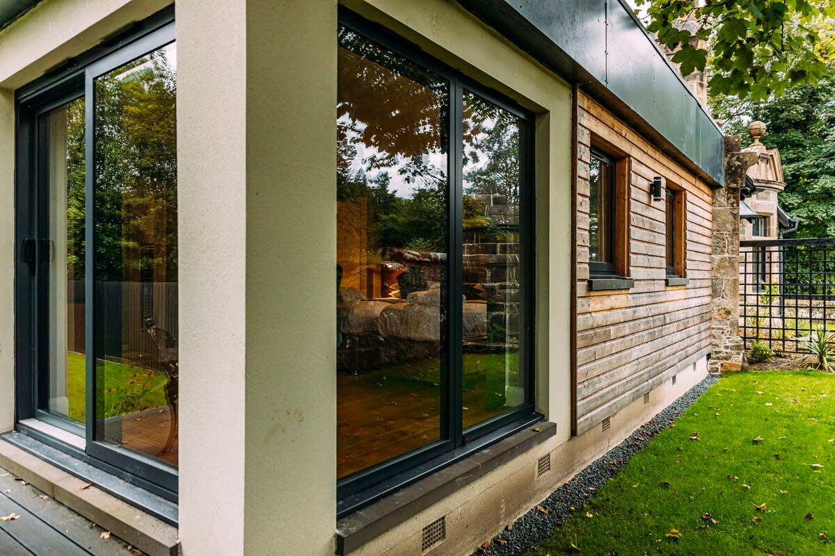 Spacious South Lodge with Hot Tub Balloch in Old Luss Road G83 8QP - Property image 61 - VivreStays