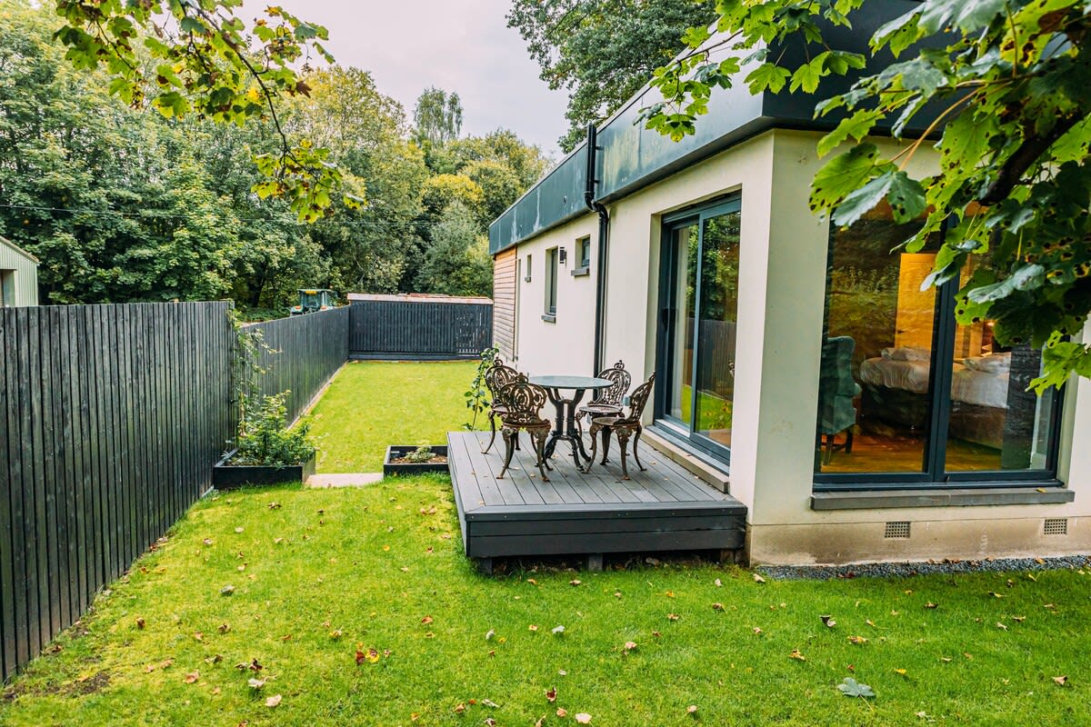 Spacious South Lodge with Hot Tub Balloch in Old Luss Road G83 8QP - Property image 54 - VivreStays