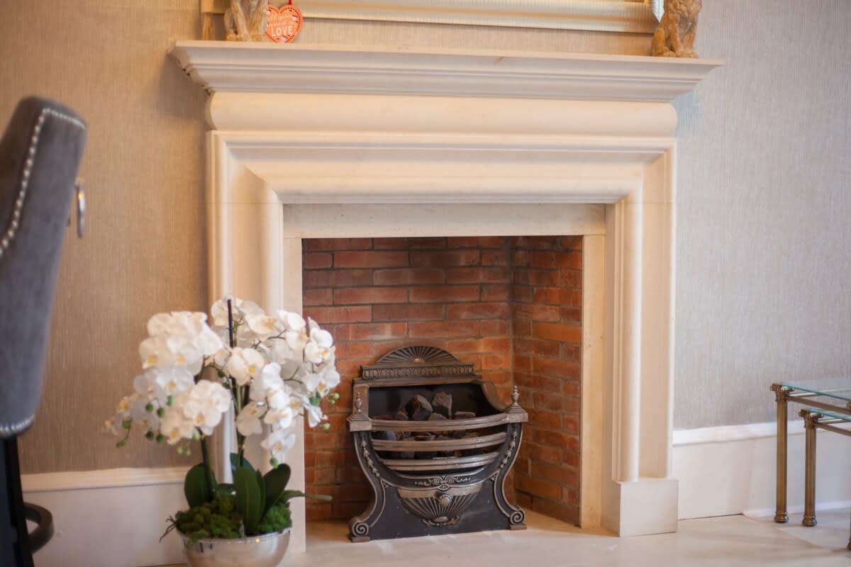 Charming 3-Bedroom Retreat in Glasgow West End in Hillhead Street 10 G12 - Property image 9 - VivreStays
