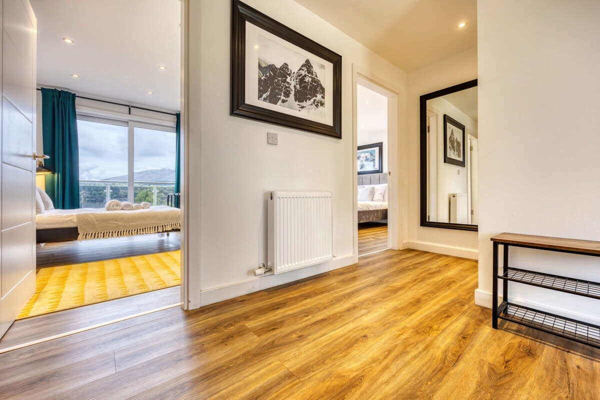 Loch Awe Lodge with Stunning Views Ardbrecknish in Ardbrecknish PA33 1BH - Property image 10 - VivreStays