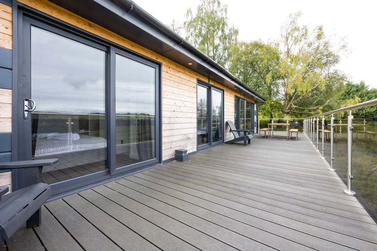 Loch Awe Lodge with Stunning Views Ardbrecknish in Ardbrecknish PA33 1BH - Property image 28 - VivreStays