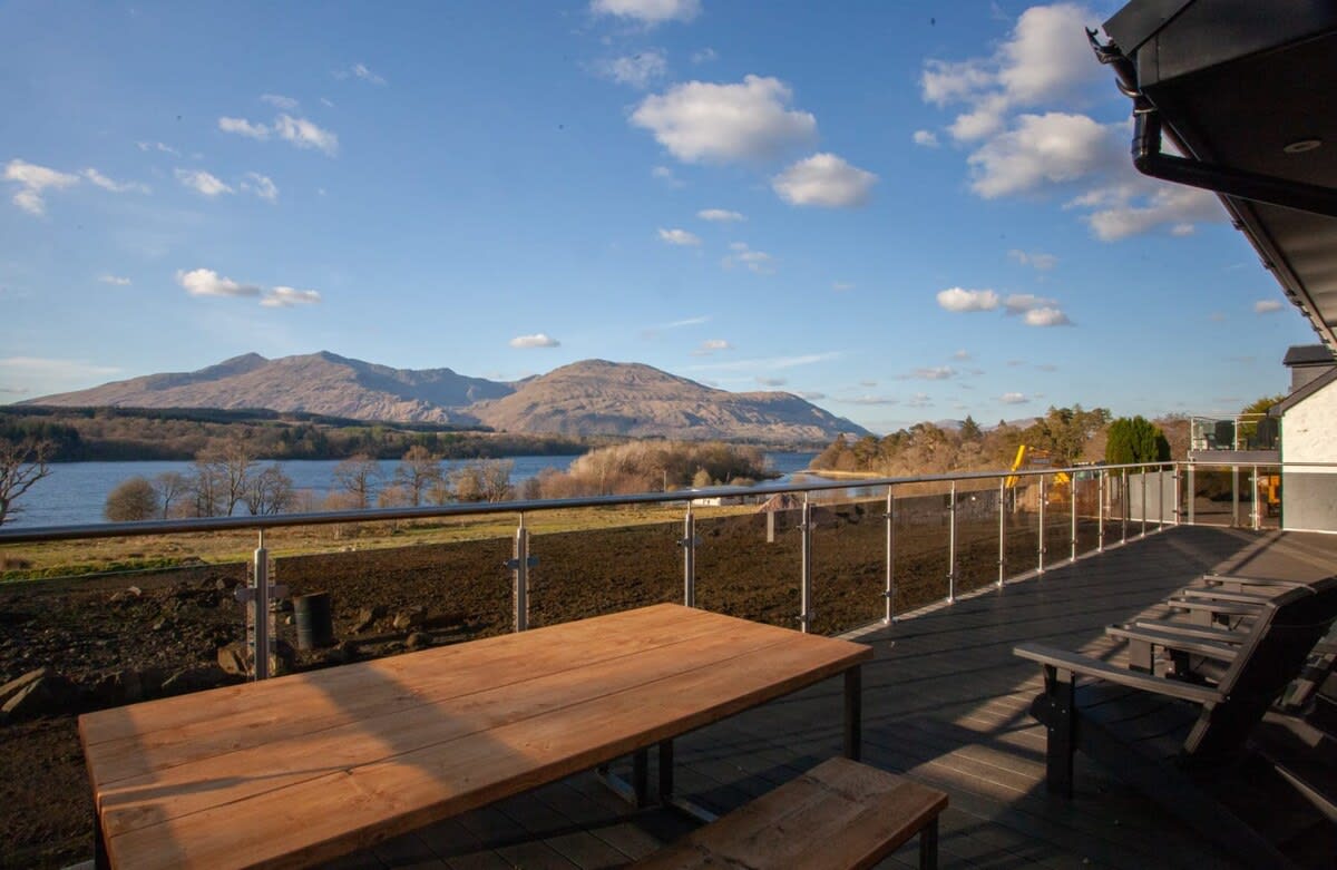Loch Awe Lodge with Stunning Views Ardbrecknish in Ardbrecknish PA33 1BH - Property image 31 - VivreStays