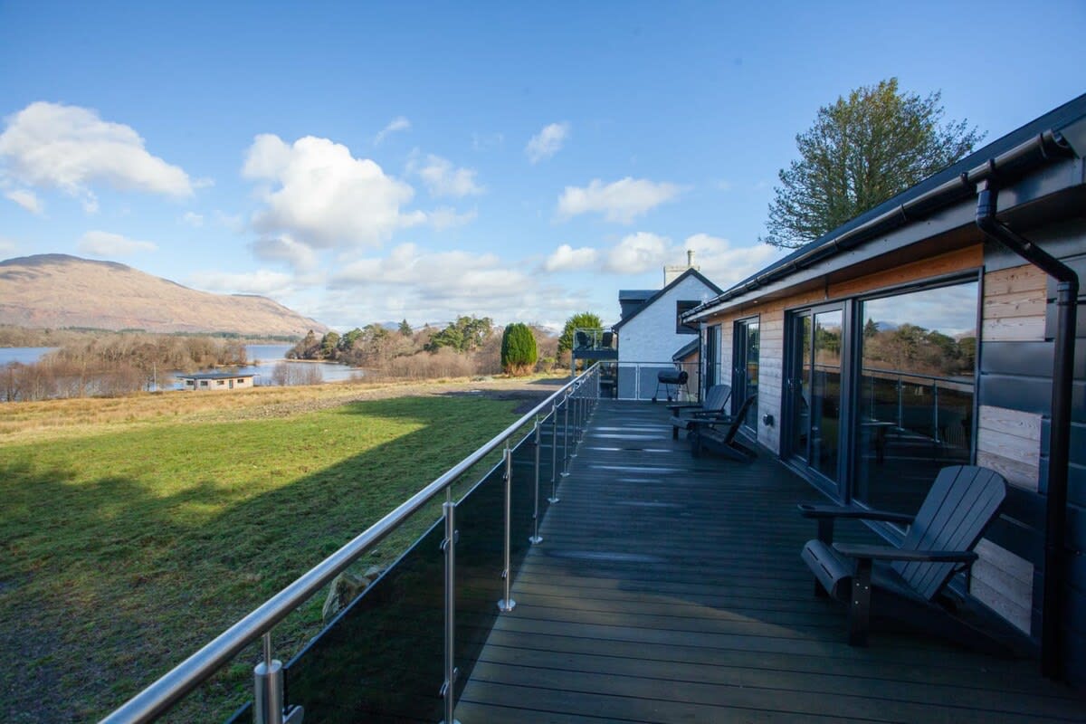 Loch Awe Lodge with Stunning Views Ardbrecknish in Ardbrecknish PA33 1BH - Property image 42 - VivreStays