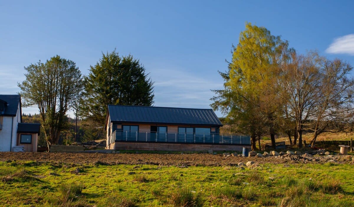 Loch Awe Lodge with Stunning Views Ardbrecknish in Ardbrecknish PA33 1BH - Property image 37 - VivreStays