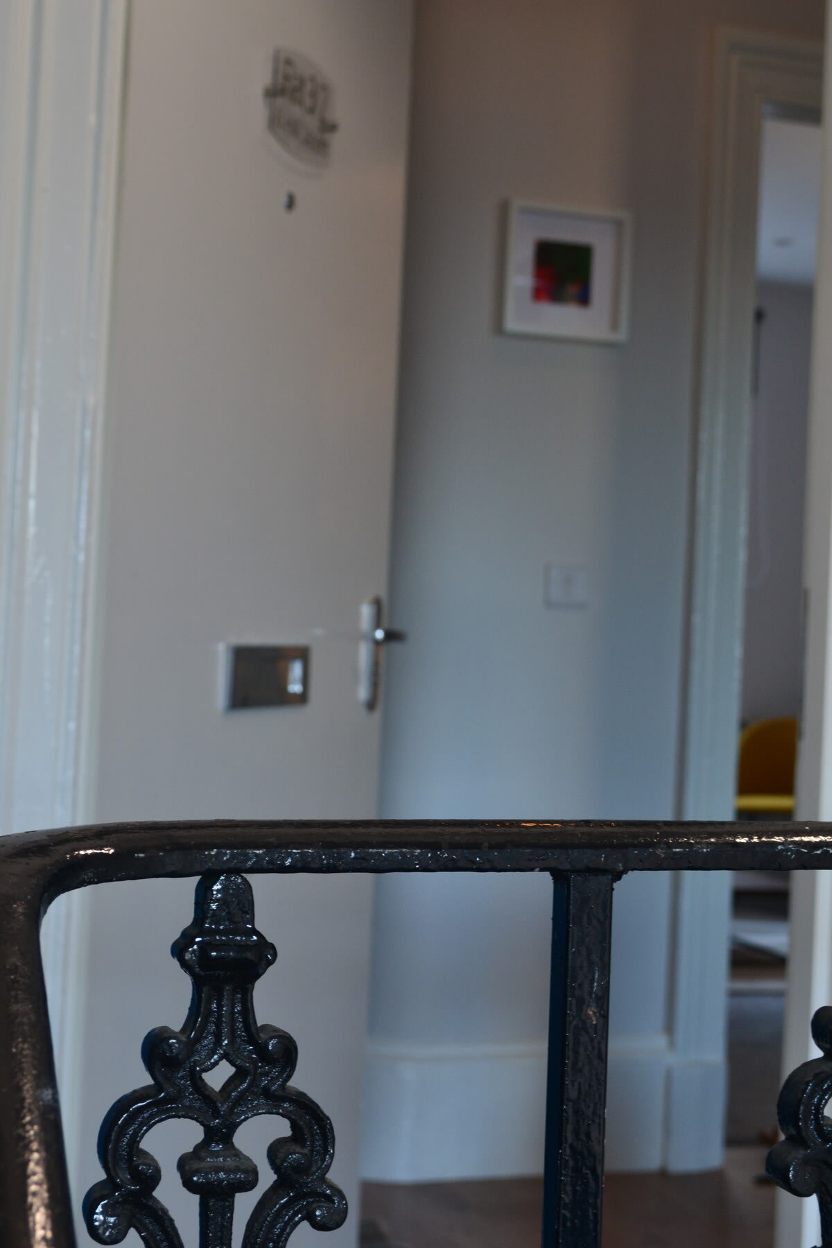 2 Bedroom Oasis in Glasgow City Centre in 8 Hill Street G3 6RN - Property image 3 - VivreStays