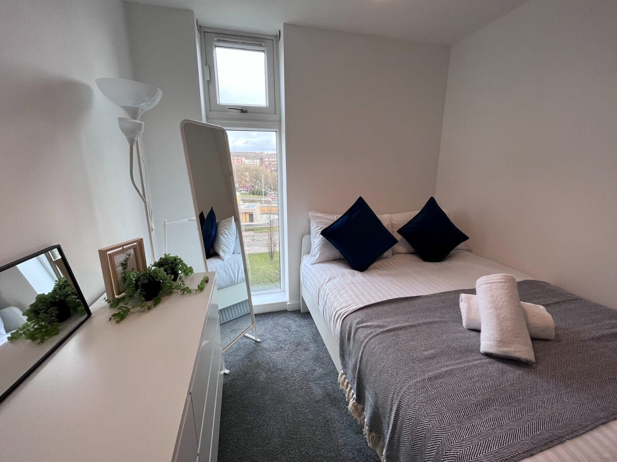 Modern 2 Bedroom Apartment in Glasgow Harbour Terraces 357 G11 6EB - Property image 13 - VivreStays