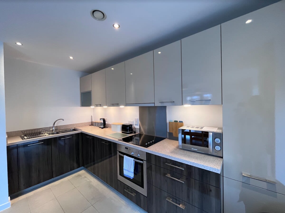 Modern 2 Bedroom Apartment in Glasgow Harbour Terraces 357 G11 6EB - Property image 5 - VivreStays