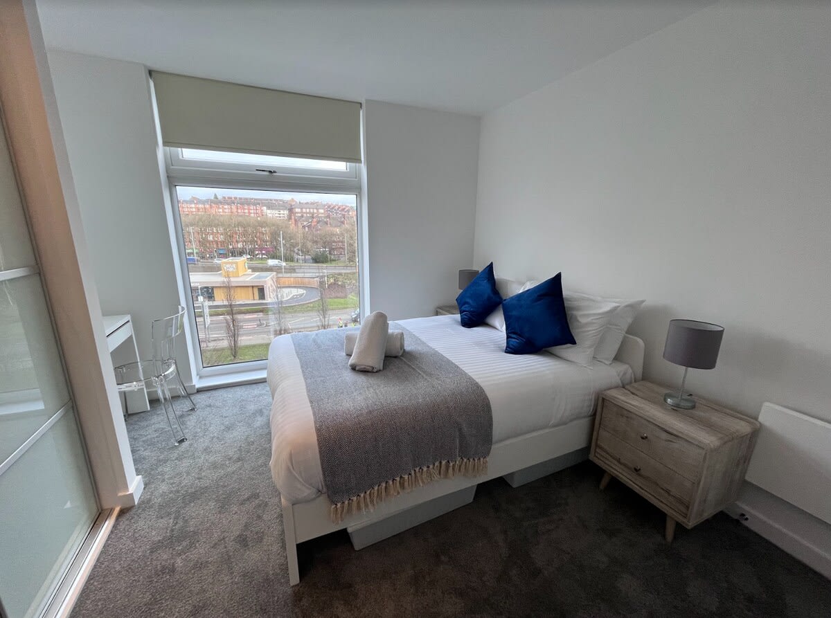 Modern 2 Bedroom Apartment in Glasgow Harbour Terraces 357 G11 6EB - Property image 6 - VivreStays