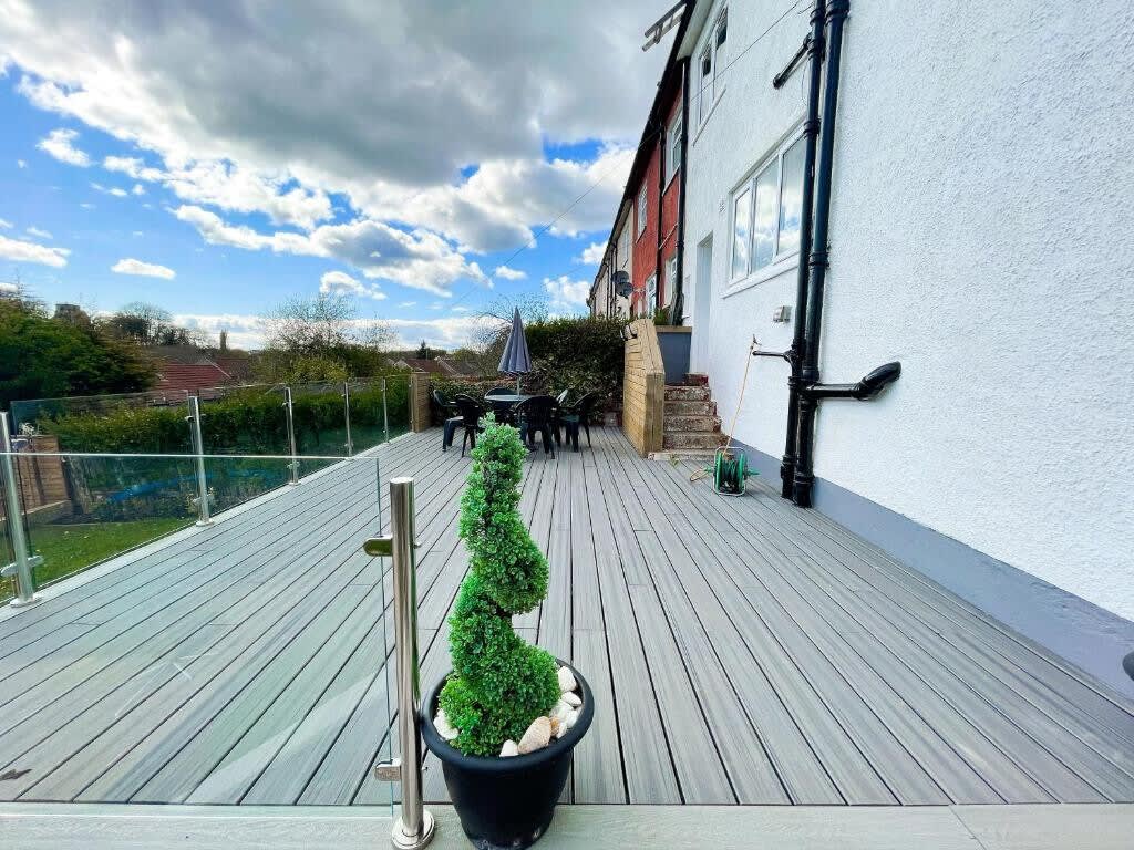 Beautiful House in Glasgow South Side! in 78 Barnbeth Road G53 5UQ - Property image 14 - VivreStays