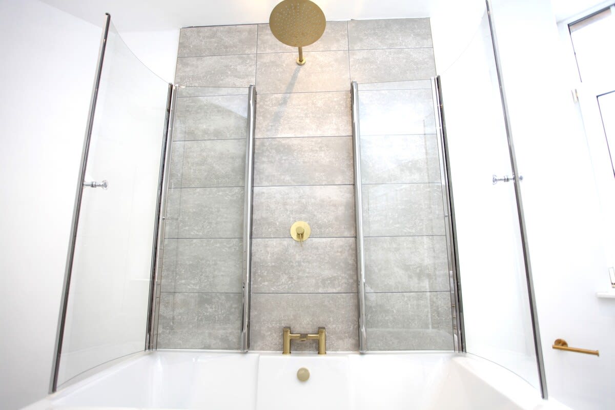 Stylish 3-Bed Flat in Glasgow in Crow Road 618 G13 1NP - Property image 25 - VivreStays
