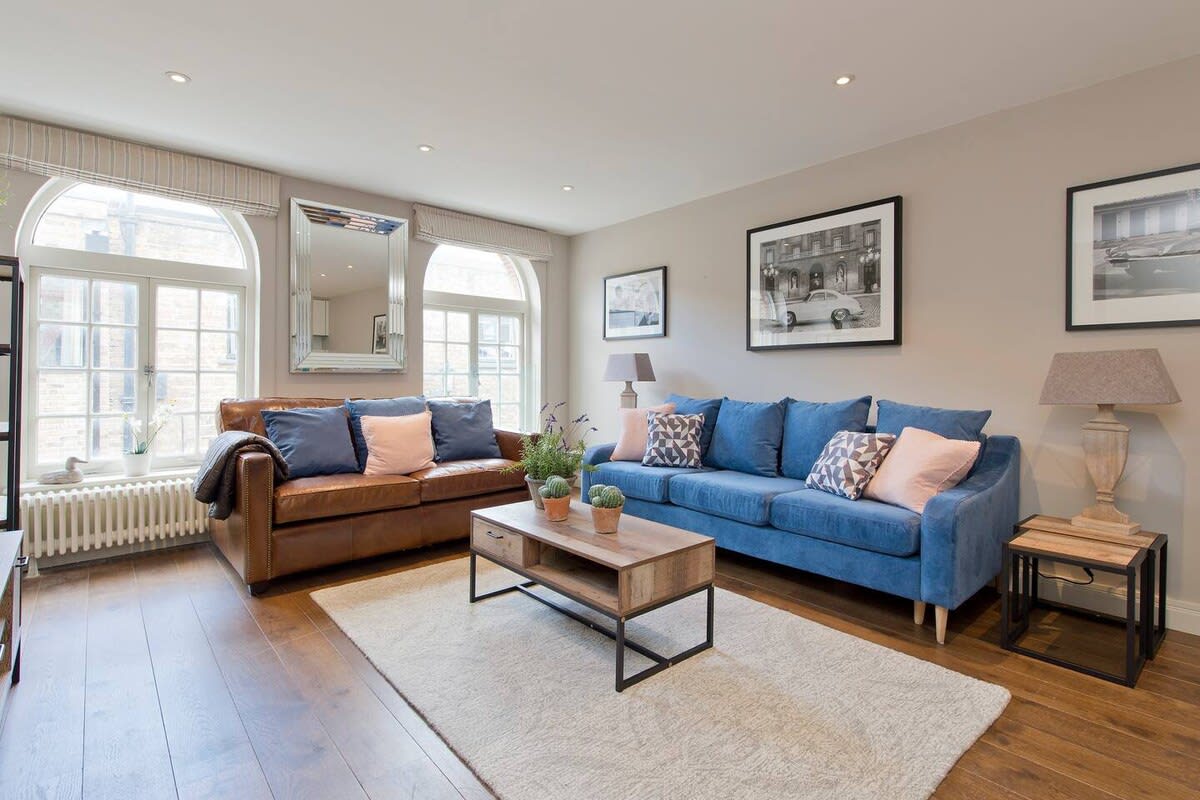 Modern 2-Bedroom Apartment, Notting Hill in 3 Westbourne Grove Mews W11 2RU - Property image 11 - VivreStays