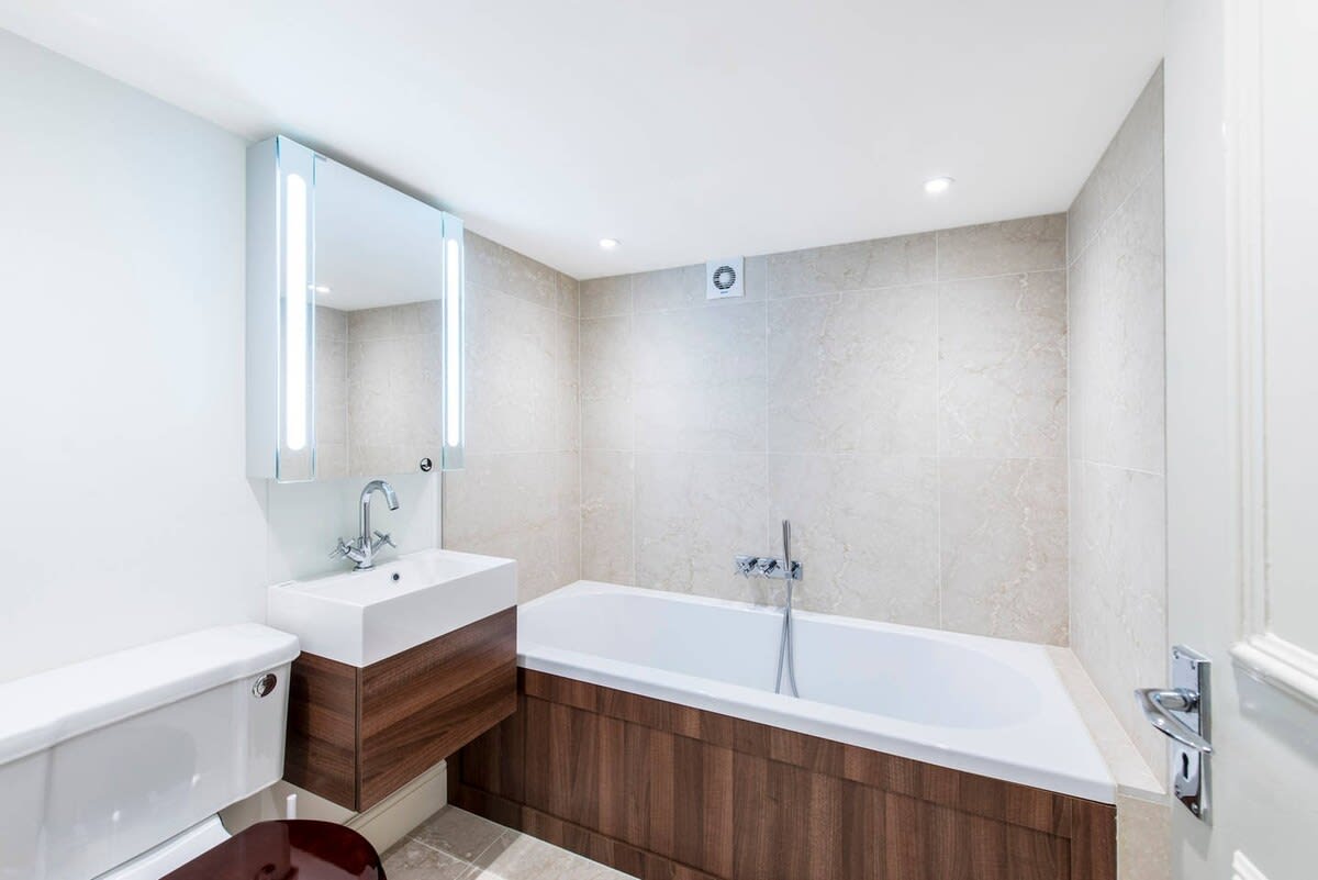 3 Bedroom Mews House - Marble Arch in 1A Frederick Close W2 2HD - Property image 16 - VivreStays