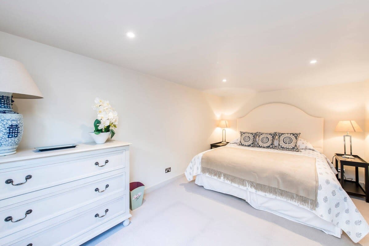 3 Bedroom Mews House - Marble Arch in 1A Frederick Close W2 2HD - Property image 11 - VivreStays