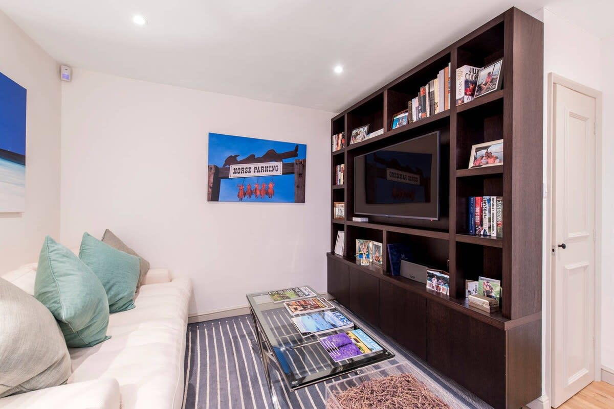 3 Bedroom Mews House - Marble Arch in 1A Frederick Close W2 2HD - Property image 9 - VivreStays