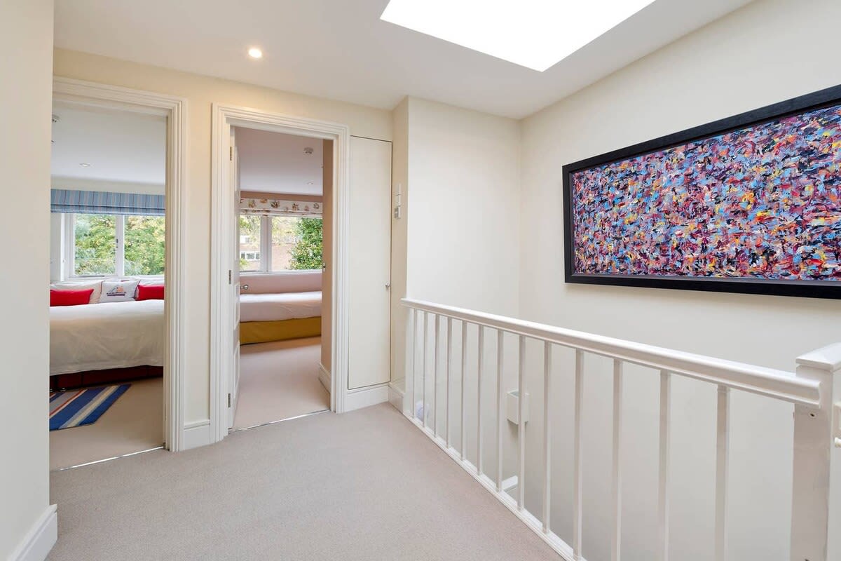 4 Bedroom House, Holland Park in 123 Woodsford Square W14 8DT - Property image 26 - VivreStays
