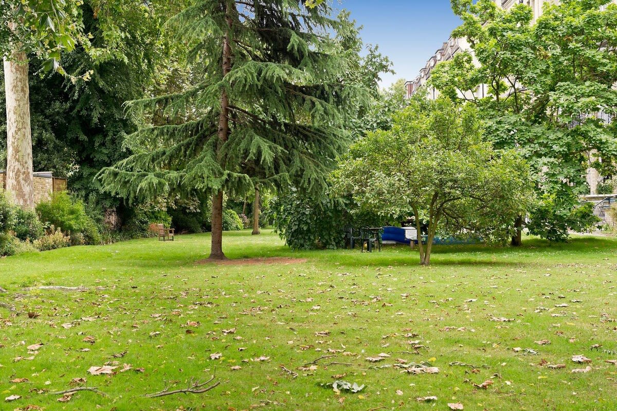 Cute 2-bed Chelsea Apartment in 104 Elm Park Gardens SW10 9PE - Property image 25 - VivreStays