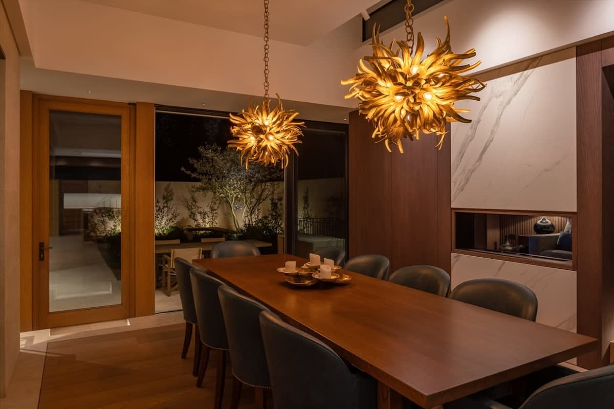 5 Bed House w/ indoor pool, sauna & private garden - Fulham in Fulham Palace Road SW6 6UB - Property image 75 - VivreStays