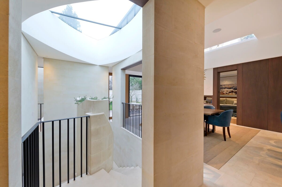 5 Bed House w/ indoor pool, sauna & private garden - Fulham in Fulham Palace Road SW6 6UB - Property image 19 - VivreStays