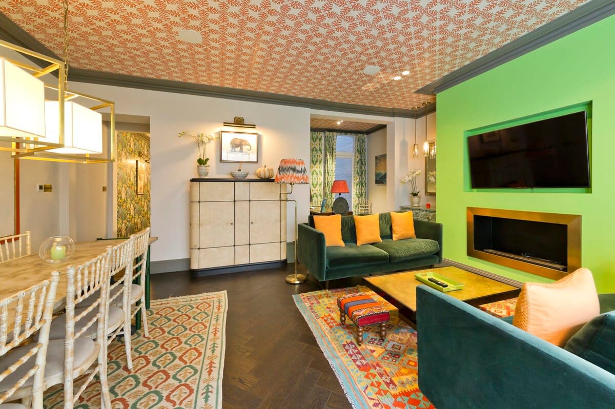 Colourful 3 Bed Kensington Garden Flat in Courtfield Gardens 20 SW5 0PD - Property image 16 - VivreStays