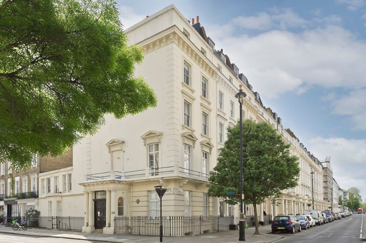 Large & Wonderful 1 Bed, Pimlico in Belgrave Road 130 SW1V 2BL - Property image 4 - VivreStays