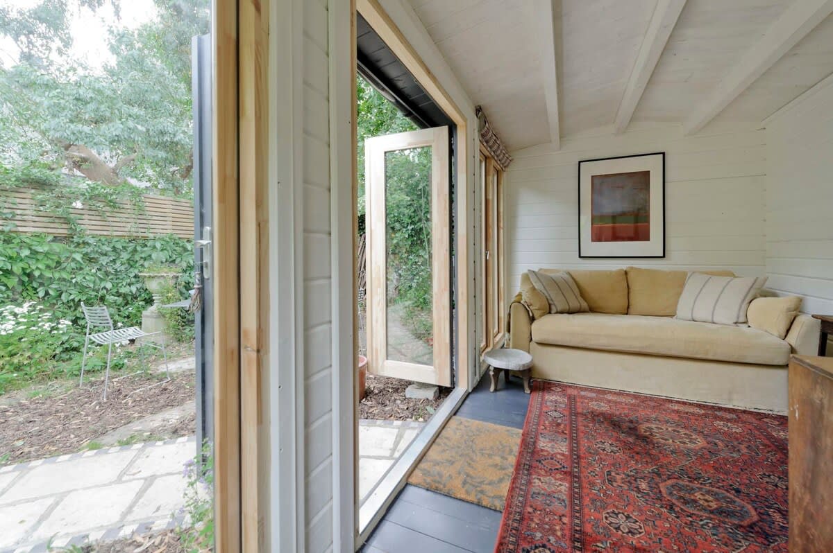 Gorgeous 1 Bed Garden Flat, Kensal in Doyle Gardens 2 NW10 3DA - Property image 24 - VivreStays