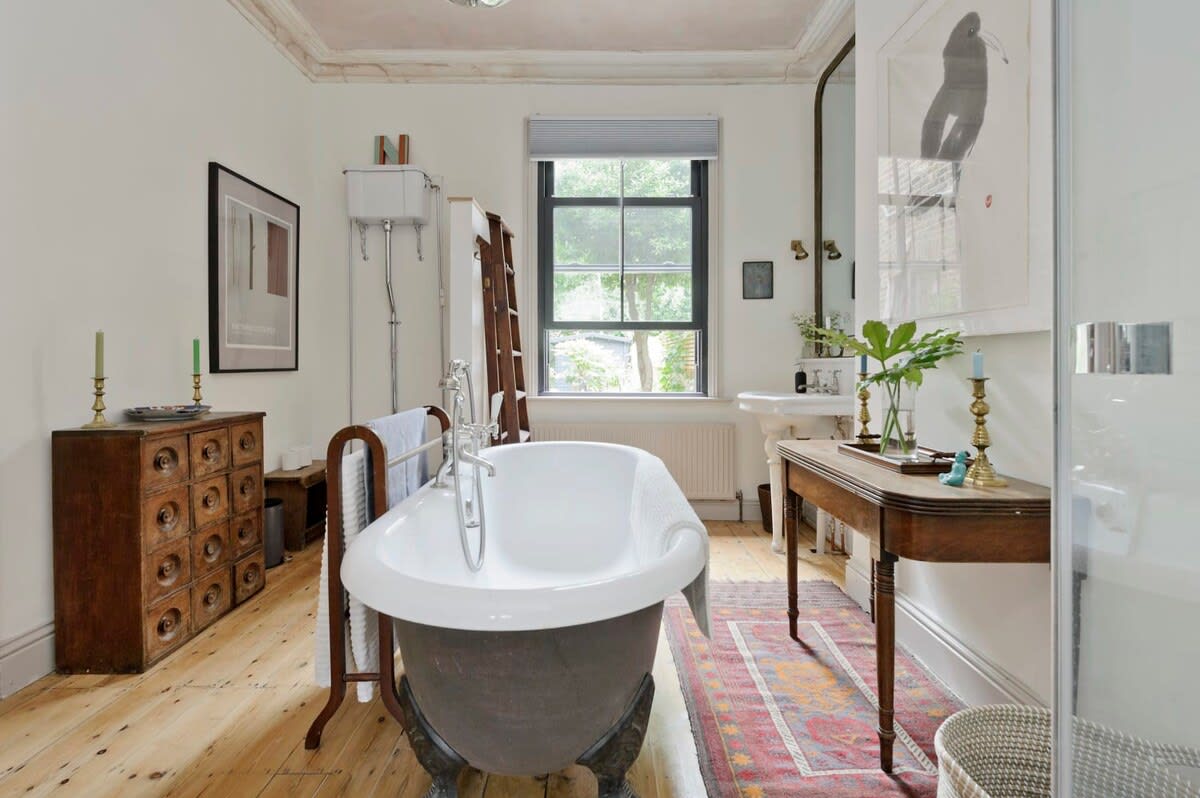 Gorgeous 1 Bed Garden Flat, Kensal in Doyle Gardens 2 NW10 3DA - Property image 3 - VivreStays