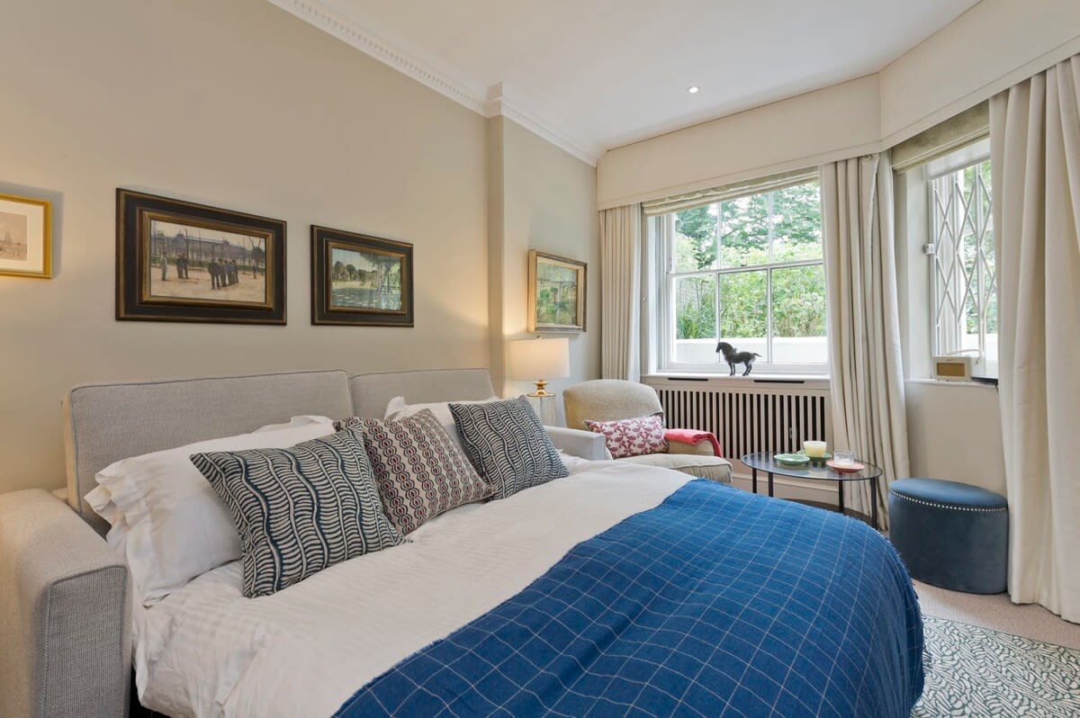 Spacious Studio Flat, Holland Park in 85 Holland Park W11 3RZ - Property image 13 - VivreStays