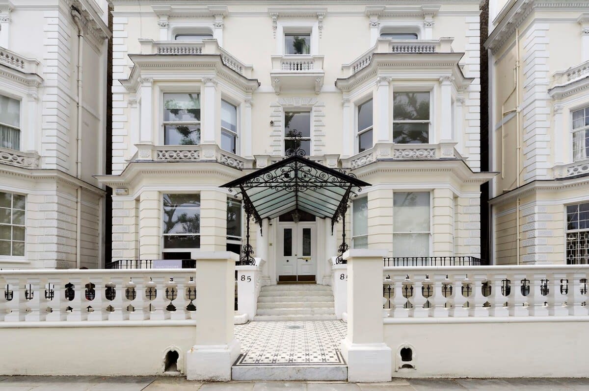 Spacious Studio Flat, Holland Park in 85 Holland Park W11 3RZ - Property image 3 - VivreStays