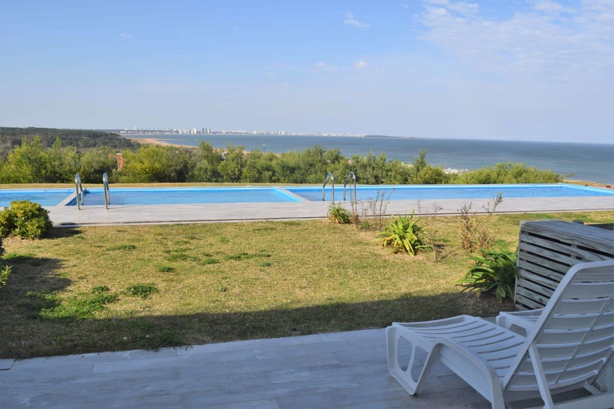 View 8