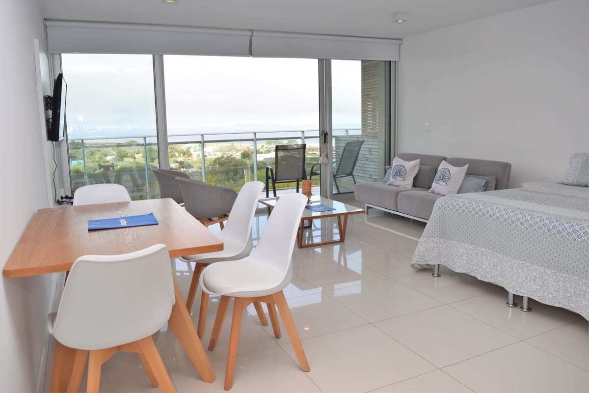 Foto principal de Acogedor monoambiente con una vista increíble al mar en Punta Ballena · Uruguay