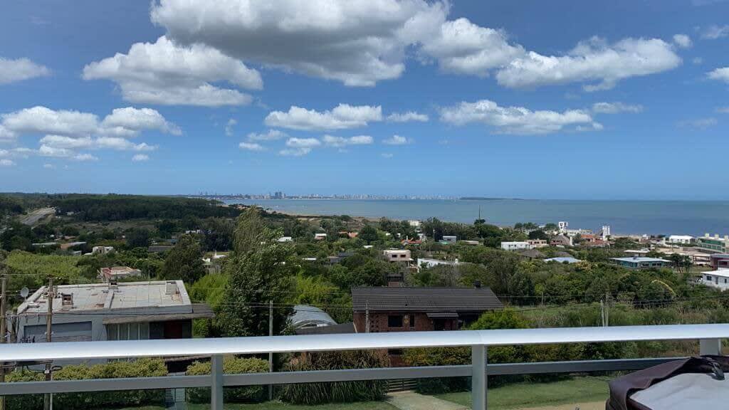 View 10