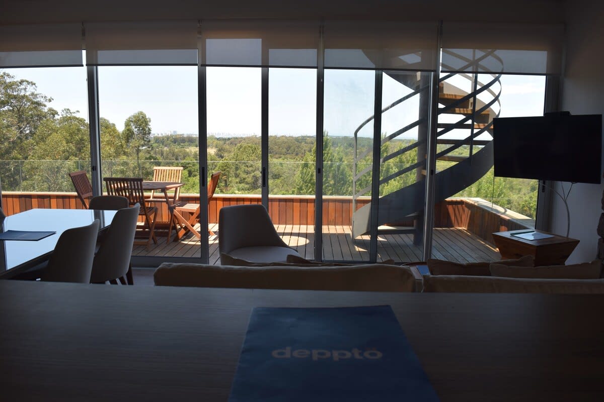 View 8
