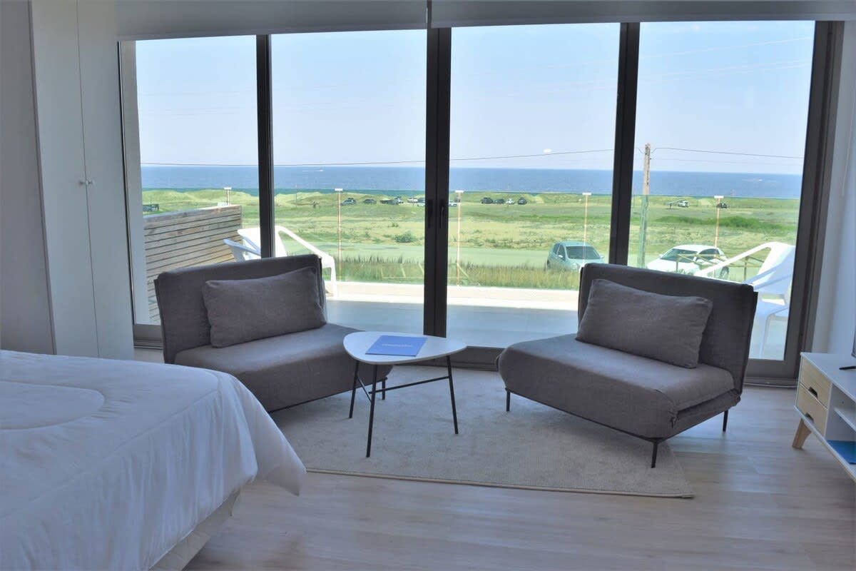 View 10