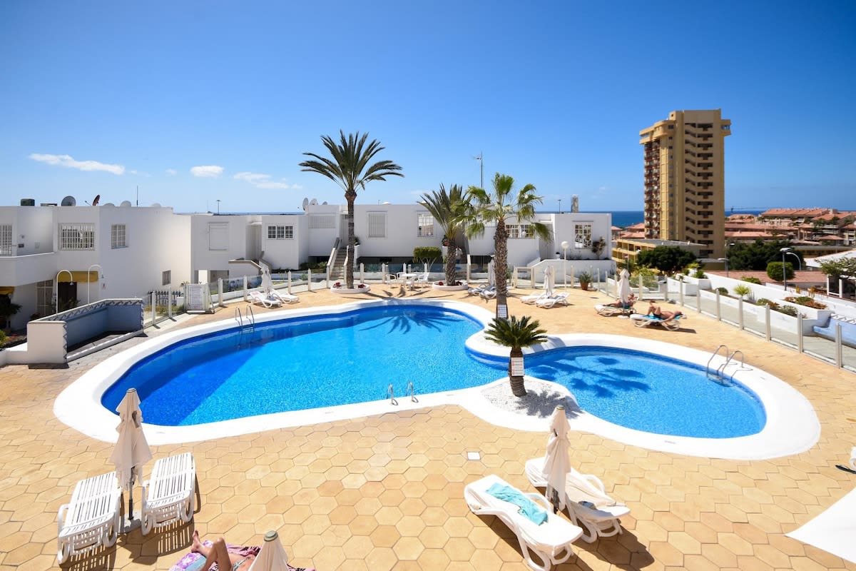 Azahara Playa 2 - Studio with private wifi — Playa de las Américas, Canary Islands — vacation rental