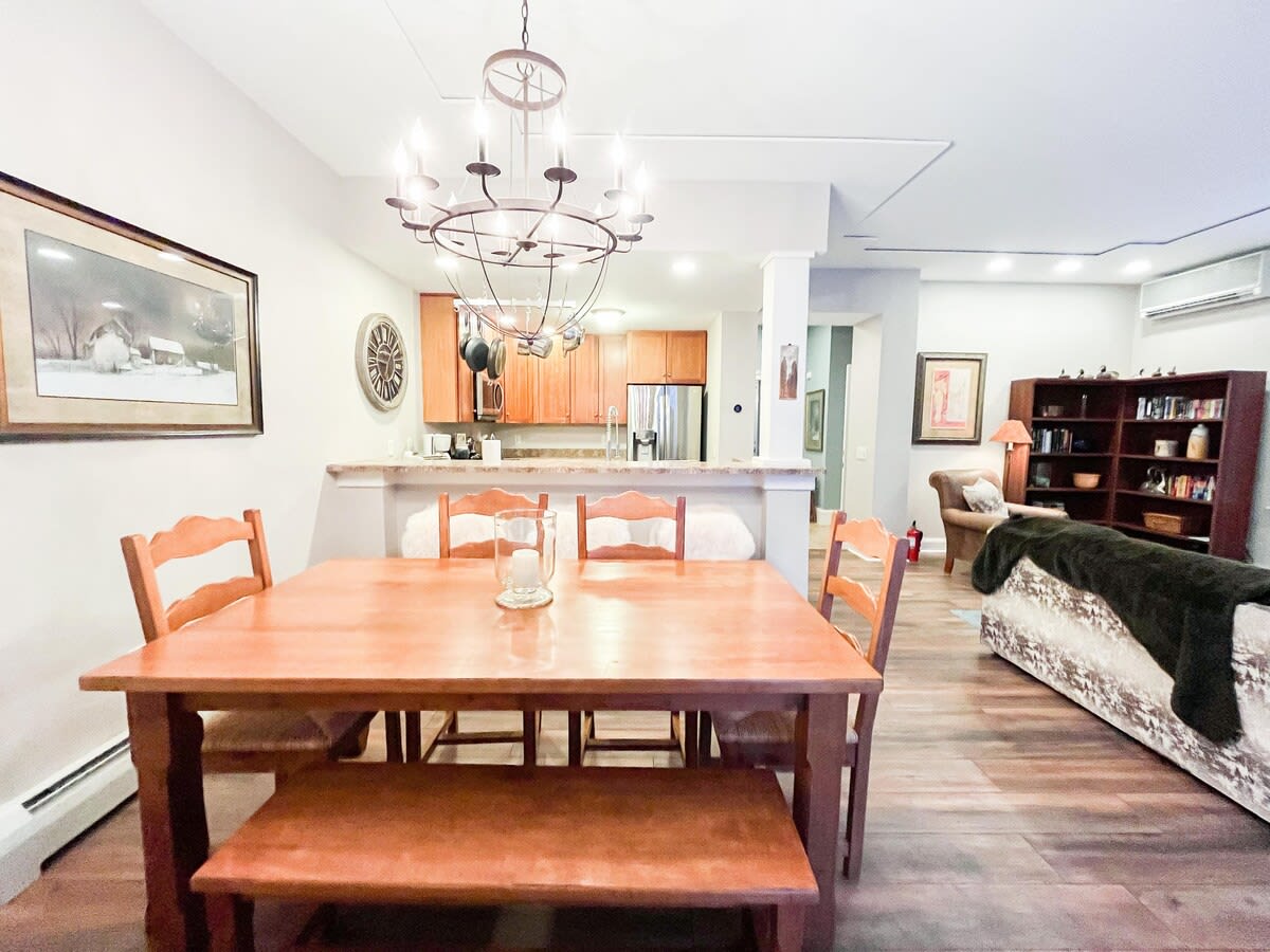 Luxury Mtn. Condo w/ 2 King Beds 4 Miles to Okemo Open Doors Vacation