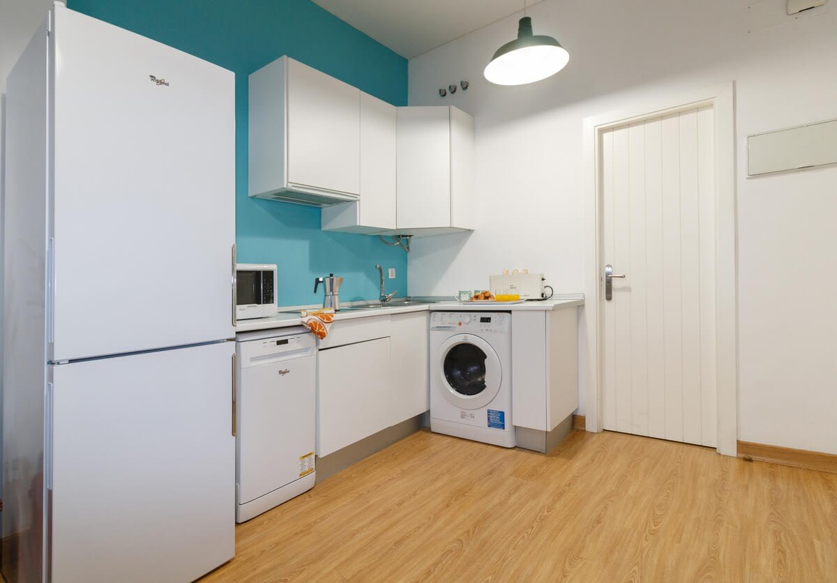 Cozy and Equipped in the Heart of Seville's Old Town