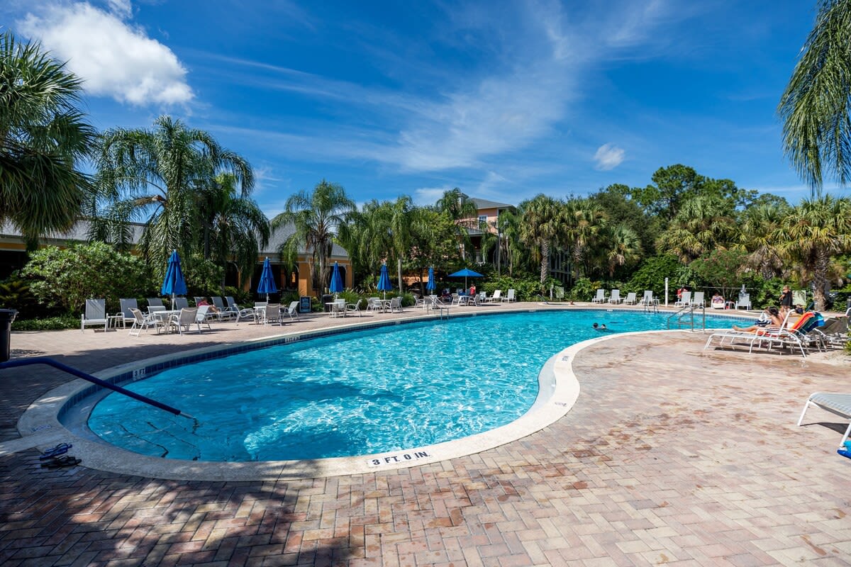 Updated Bahama Bay Condo | 2BR/2BA | Patio